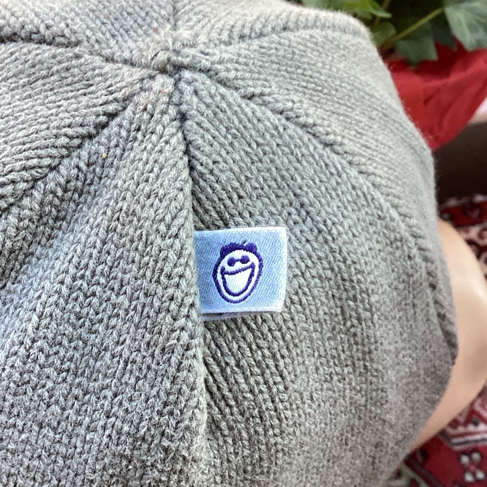 Cozy Beanie with Embroidered Design - Olive - Picture 3 of 3